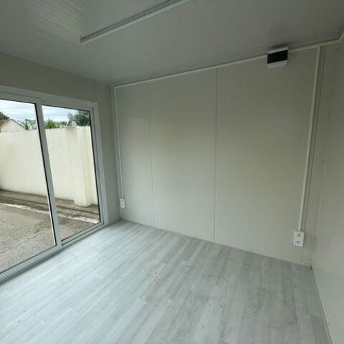 Contenitore modulare prefabbricato 3 m x 2,4 m