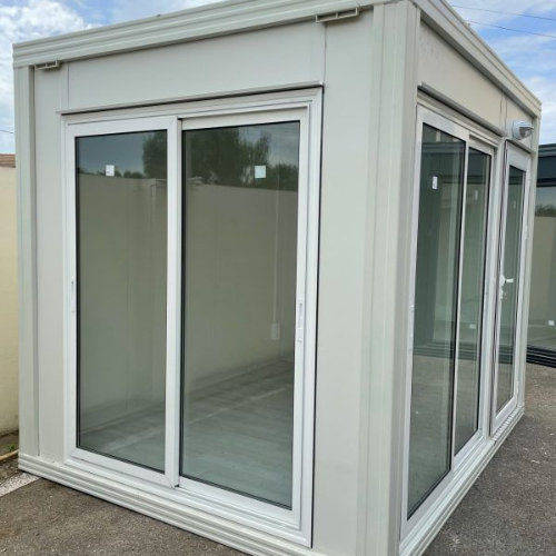 Contenitore modulare prefabbricato 3 m x 2,4 m