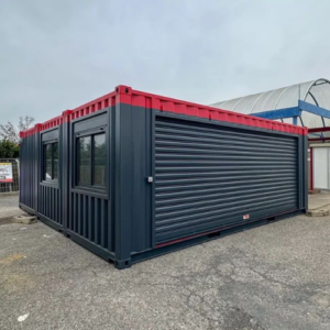 Garage prefabbricato in container
