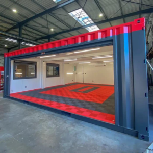 Garage prefabbricato in container